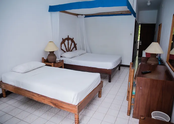 Plaza Beach Hotel